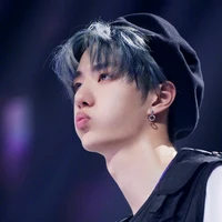 Vương Nhất Bác