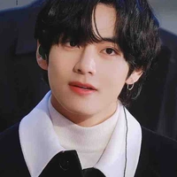 Kim TaeHyung - Hắn 