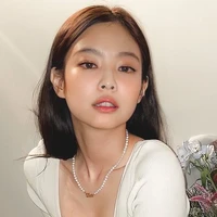 Kim Jennie (Chị)