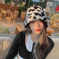 Hoàng Diệp Anh 