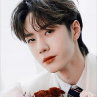 VƯƠNG NHẤT BÁC