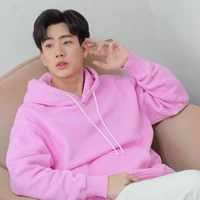 Off ( trợ lý của Earth )