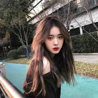 Đặng Vy Ngân Thuỷ Tiên