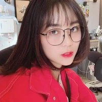 Misthy( bạn cô)
