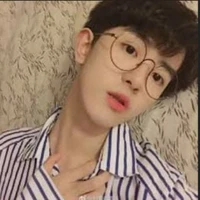 LÂM BẢO MINH-bff nữ9