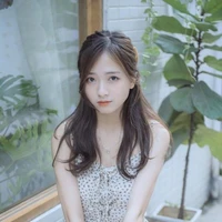 Hoàng Thị Kim Uyên-nữ9