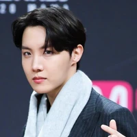 Jung Hoseok(J-Hope)