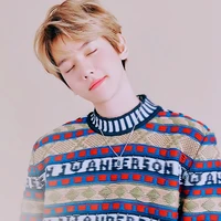 Kim baek-hyun[anh taehyung ]