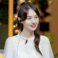 Bối Vy Vy / Lô Vĩ Vy Vy