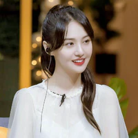 Bối Vy Vy / Lô Vĩ Vy Vy