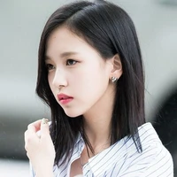 Myoui Mina