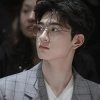 Trần Quốc Bảo Thiên(bff nu9)