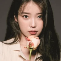 IU
