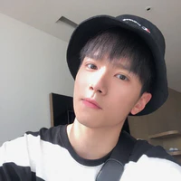 Đới Phong - Demo