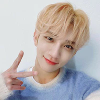 Hong Jisoo( Shua)