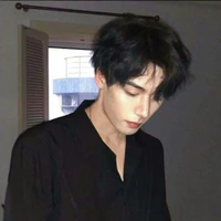 Kiêu Hoàng Lâm_na9