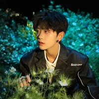 Hoàng Gia Hiếu-na9