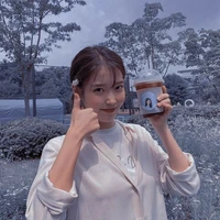 Lee Ji-eun (IU)