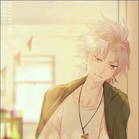 Ngạc Duy Phong ( bạn thân - na9 )