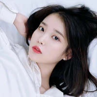 IU