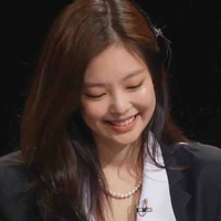 KIM JENNIE ( Jen)