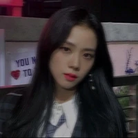 Kim Jisoo (chị)