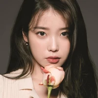 La IU Manoban [chị]