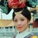 Hoàng Hậu