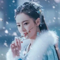 Hoàng Thiên Nguyệt