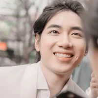Khánh( anh)