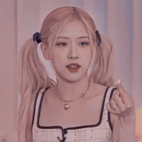 ROSÉ=BẠN THÂN CỦA Y/N