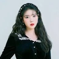 IU