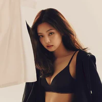 Kim Jennie (Nini)