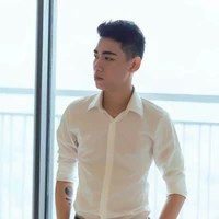 Khánh(anh cả)