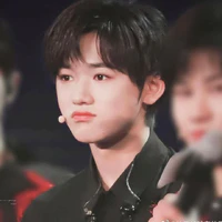 Tống Á Hiên