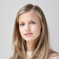 {Alina Titania} Trần Hồng Linh