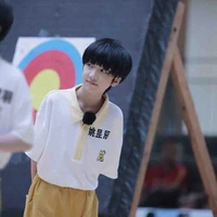 Diêu Dục Thần 