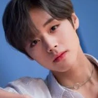 Park Jihoon - bạn thân Y