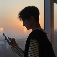 Phùng Uy Vương_na9_anh