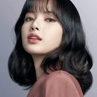 Lisa ( em )