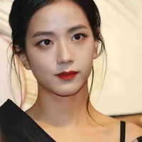 Kim Jisoo(chị)