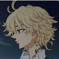 sano manjiro ( mikey)