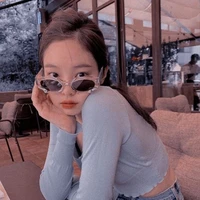 Kim Jennie_em trai họ các anh