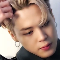 jin(bạn chaeyong)