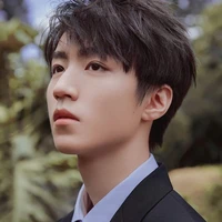 Vương Tuấn Khải