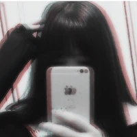 Lệ Gia Tuyết- mẹ Phú