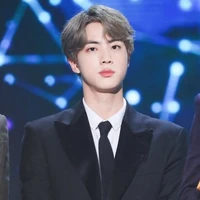 Kim Seokjin(Mẹ của Taehyung và IU)