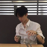 Bạch Kỳ Nhân Mã