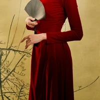 bà cả-mẹ son Luân