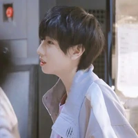 Đồng Vũ Khôn2
